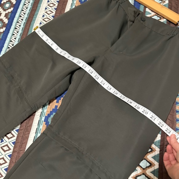 3/50$ Windbreaker pants / walking pants / jogger / olive green cargo pants - Picture 7 of 14